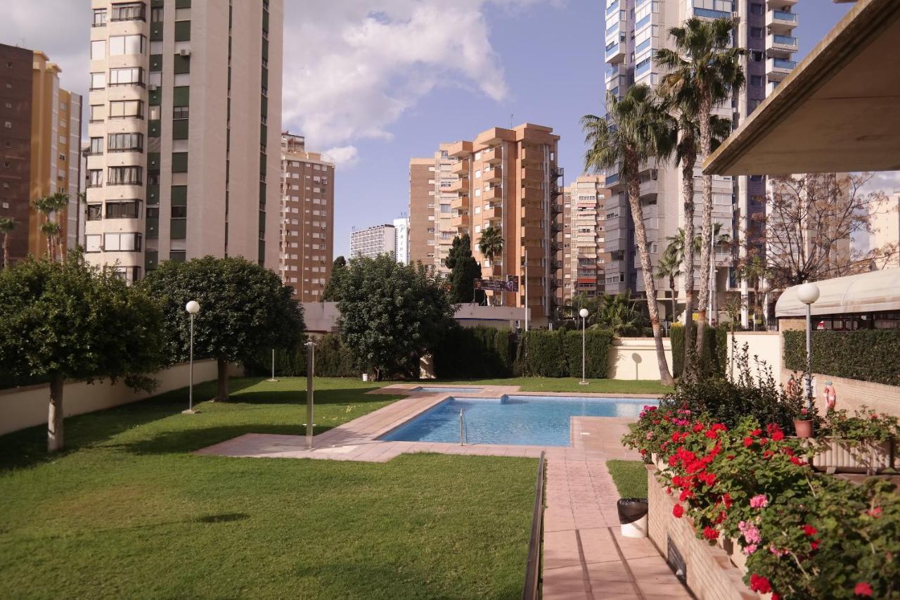 בנידורם Apartamentos Torre Ipanema מראה חיצוני תמונה
