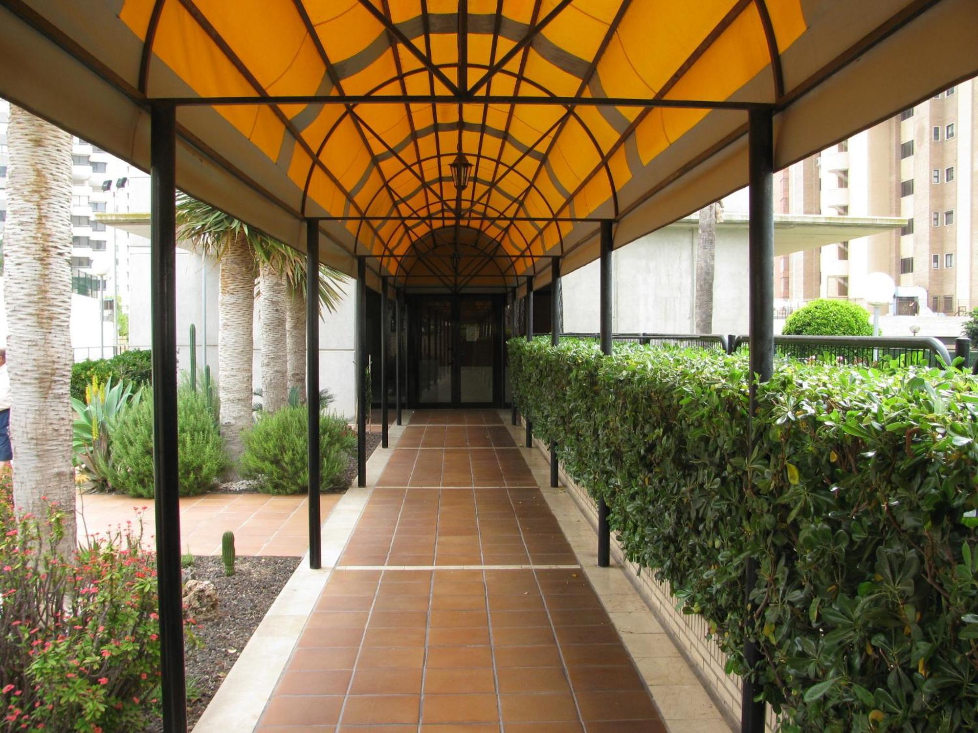 בנידורם Apartamentos Torre Ipanema מראה חיצוני תמונה